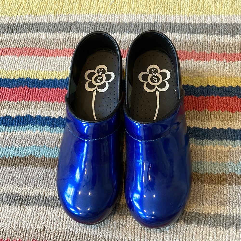 Royal blue Sanita Clogs